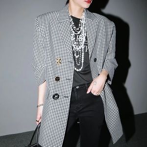 SHICHIRO LOOSE PLAID BLAZER NWOT unique and trendy oversized  piece